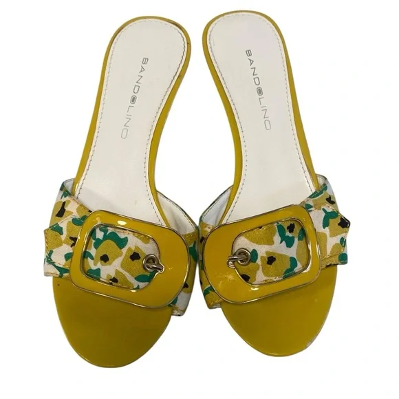 Bandolino Yellow Green Embellished Sandals - Picture 1 of 8